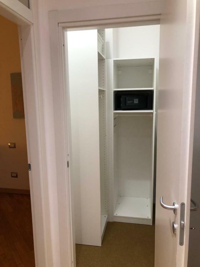 Apartamento Bruzzanese Milán